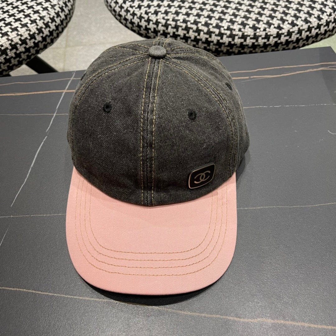  CHANEL香奈儿】新款简约牛仔棒球帽，新款出货，大牌款超好搭配，赶紧入手！

