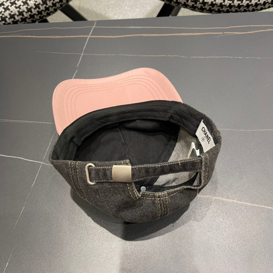  CHANEL香奈儿】新款简约牛仔棒球帽，新款出货，大牌款超好搭配，赶紧入手！

