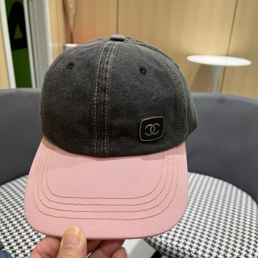  CHANEL香奈儿】新款简约牛仔棒球帽，新款出货，大牌款超好搭配，赶紧入手！

