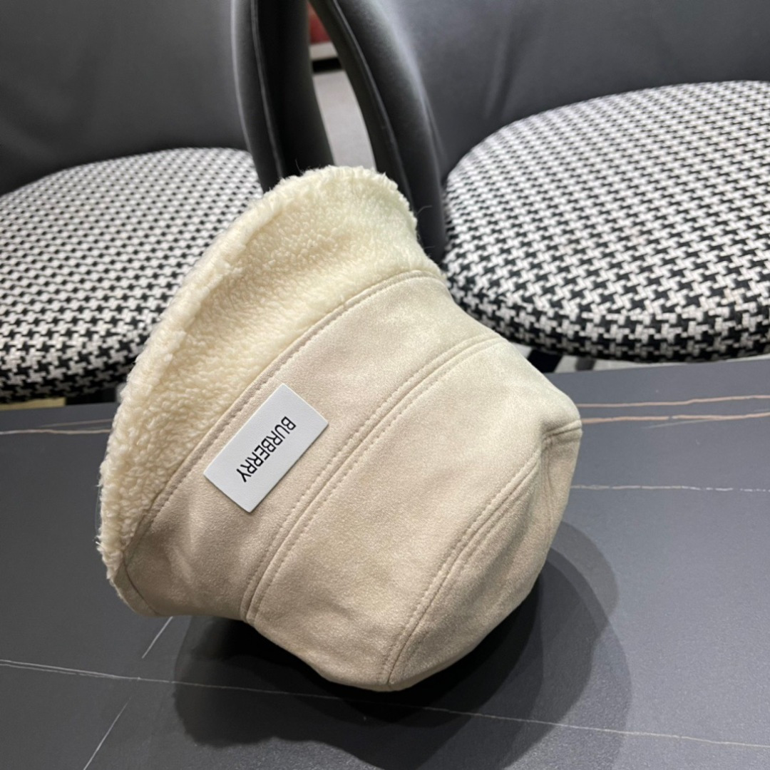 BURBERRY巴宝莉 2024秋冬女韩版潮流水桶帽保暖羊羔毛绒显脸小网红盆帽