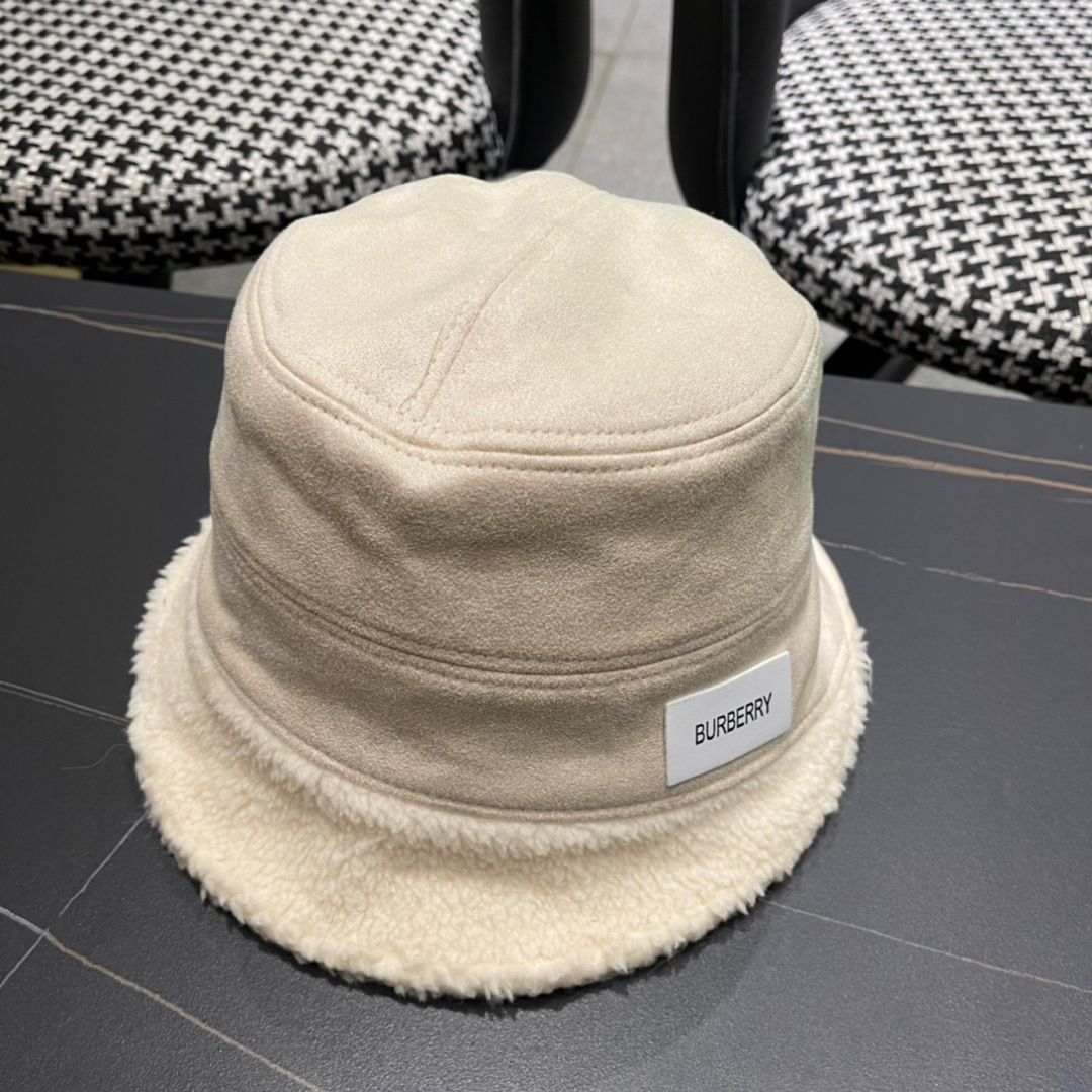 NO:365653,BURBERRY burger hat, autumn and winter women's Korean style trendy bucket hat, warm lamb plush face, small internet celebrity pot hat, straw hat, fisherman hat, baseball hat, hat, burberry, burberry, espadrilles, hatsBURBERRY巴宝莉 秋冬女韩版潮流水桶帽保暖羊羔毛绒显脸小网红盆帽帽子草帽渔夫帽棒球帽,帽子,burberry,burberry,espadrilles,hats,hat