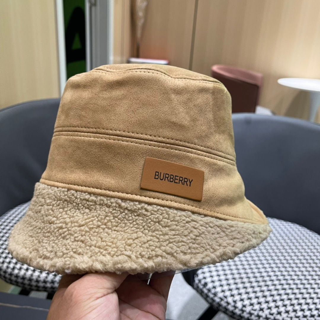 BURBERRY巴宝莉 2024秋冬女韩版潮流水桶帽保暖羊羔毛绒显脸小网红盆帽