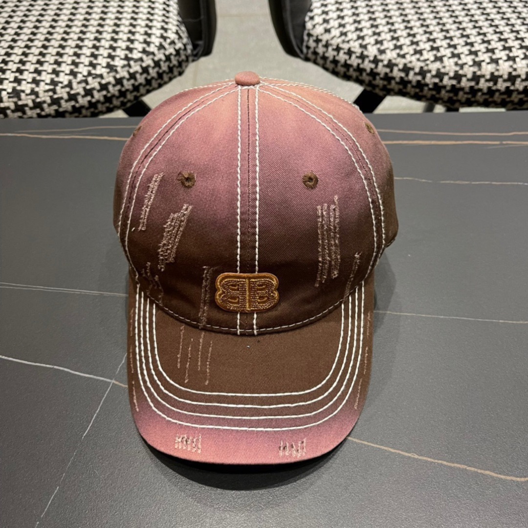  新品Balenciaga巴黎世家新款棒球帽
现货秒发🧢简约时尚超级无敌好看的帽子！情侣款！原单货比起其