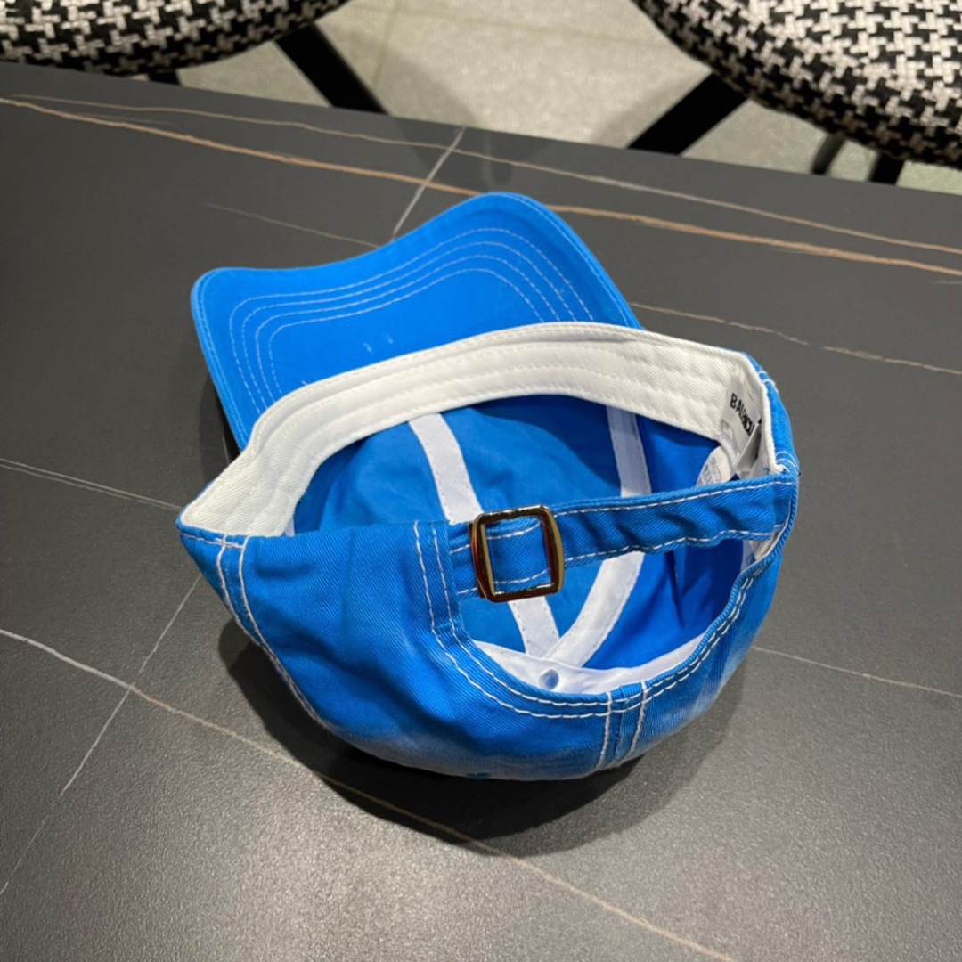  新品Balenciaga巴黎世家新款棒球帽
现货秒发🧢简约时尚超级无敌好看的帽子！情侣款！原单货比起其