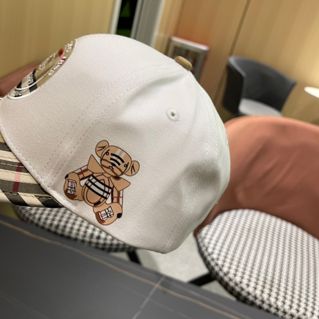 【巴宝莉burberry】🌸2025官网同步上线🎊 韩版新款英伦风定制款11原单品质 男女通用棒球帽 提