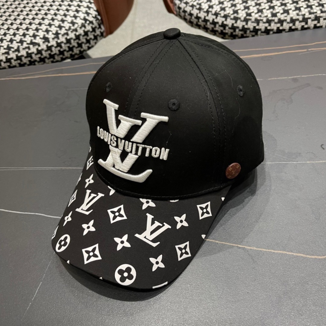   LouiVuittonLV 2025专柜新款路易威登家刺绣棒球帽，简单大方 男女通用遮阳帽，