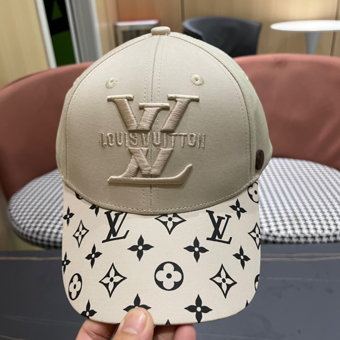   LouiVuittonLV 2025专柜新款路易威登家刺绣棒球帽，简单大方 男女通用遮阳帽，
