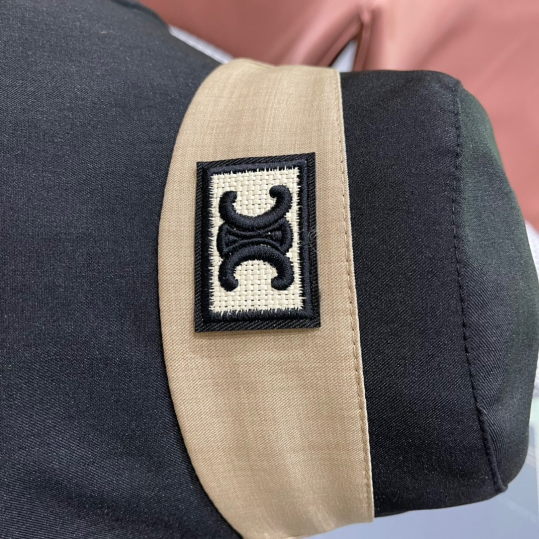  赛琳 CELINE2025新款拼色小桶帽渔夫帽～简约大气
🔅独特拼接设计 夏季新品～