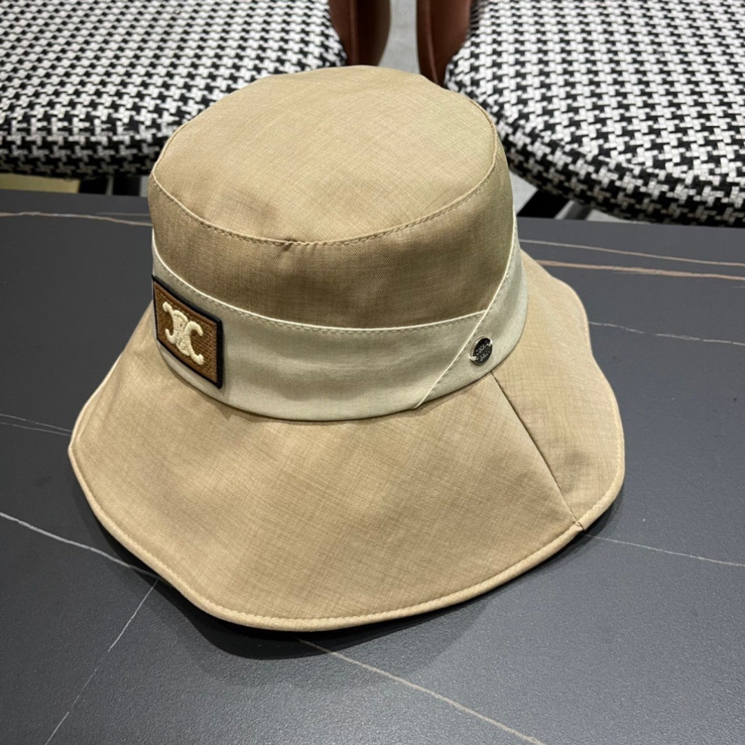  赛琳 CELINE2025新款拼色小桶帽渔夫帽～简约大气
🔅独特拼接设计 夏季新品～