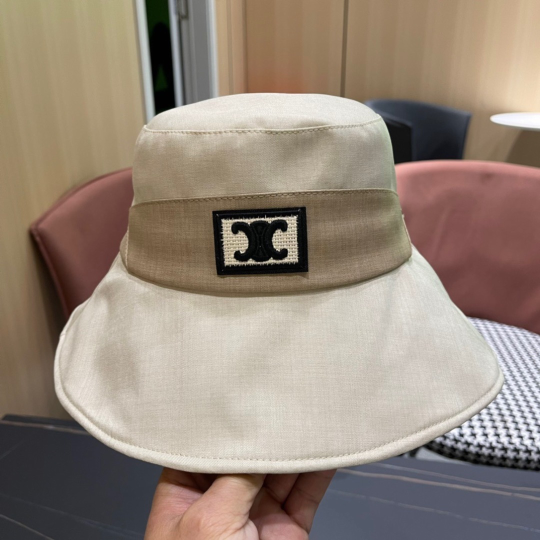  赛琳 CELINE2025新款拼色小桶帽渔夫帽～简约大气
🔅独特拼接设计 夏季新品～