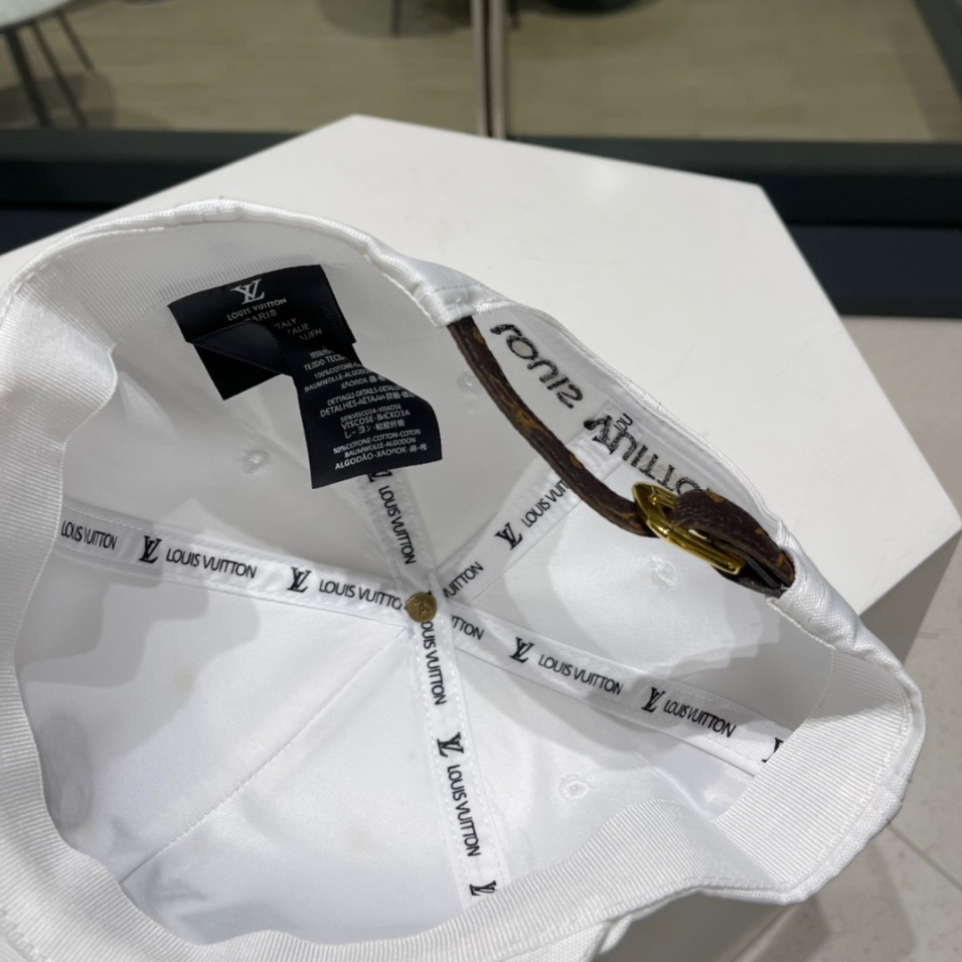 【LV】2025新款专柜同步棒球帽，专柜同步出货，大牌款超好搭配，赶紧入手！