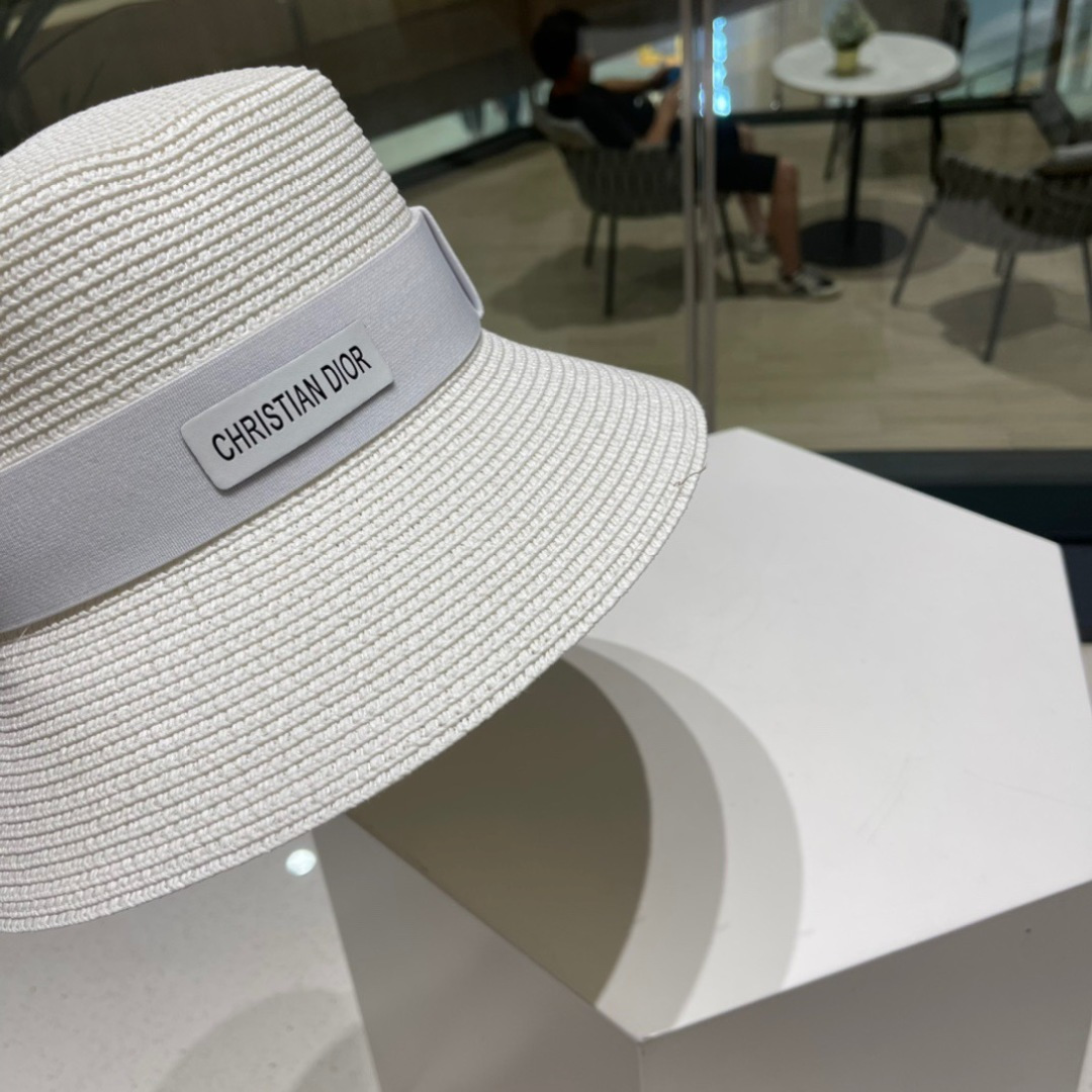  Dior迪奥新款草帽，平顶桶帽头