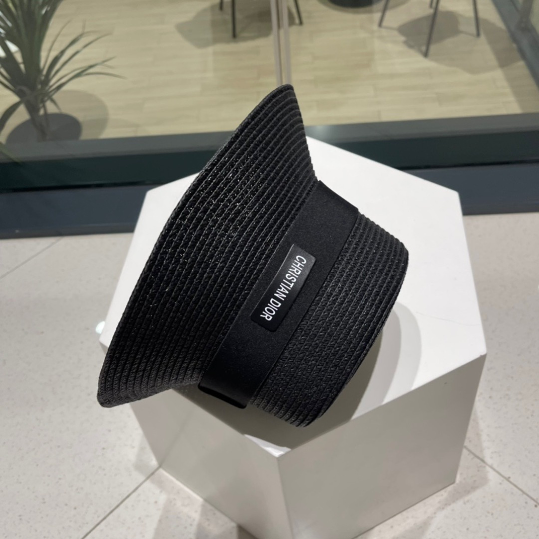  Dior迪奥新款草帽，平顶桶帽头