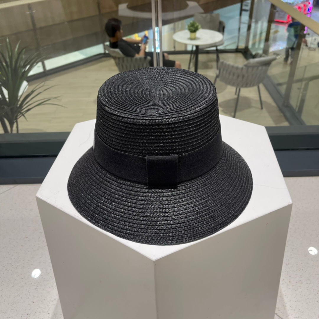  Dior迪奥新款草帽，平顶桶帽头