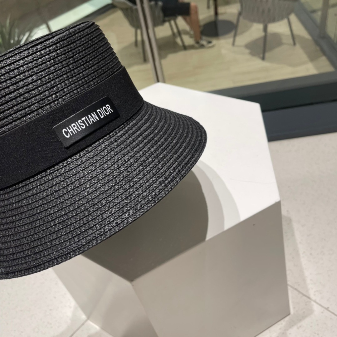  Dior迪奥新款草帽，平顶桶帽头