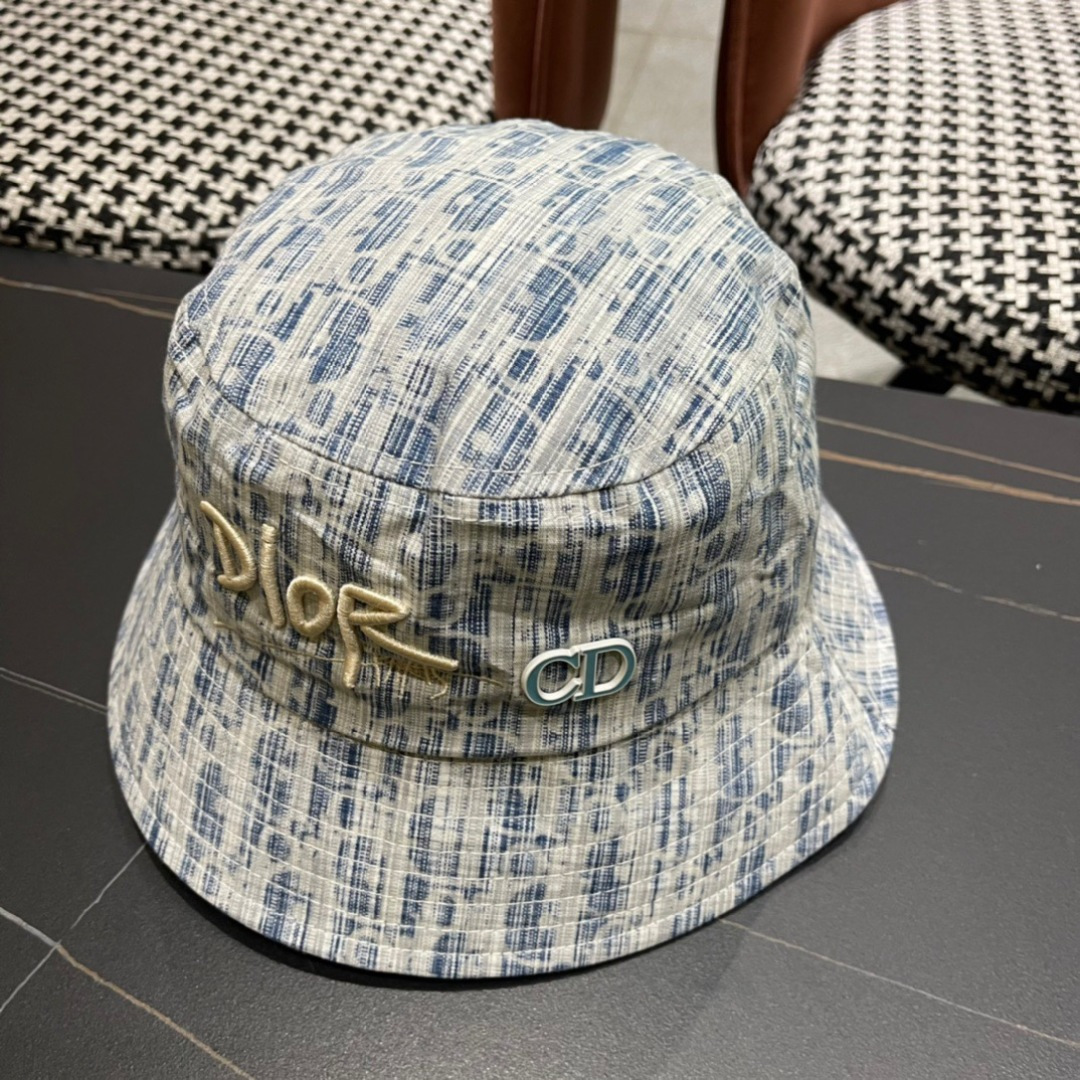 棒球帽   渔夫帽 Dior迪奥，2025早春新款潮流，高端做工！很好搭配！