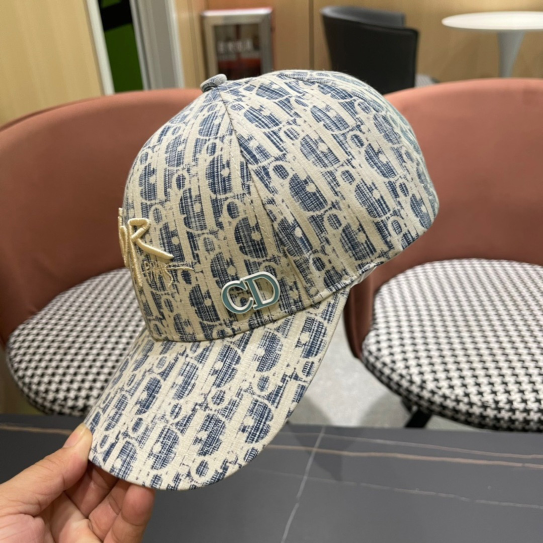棒球帽   渔夫帽 Dior迪奥，2025早春新款潮流，高端做工！很好搭配！
