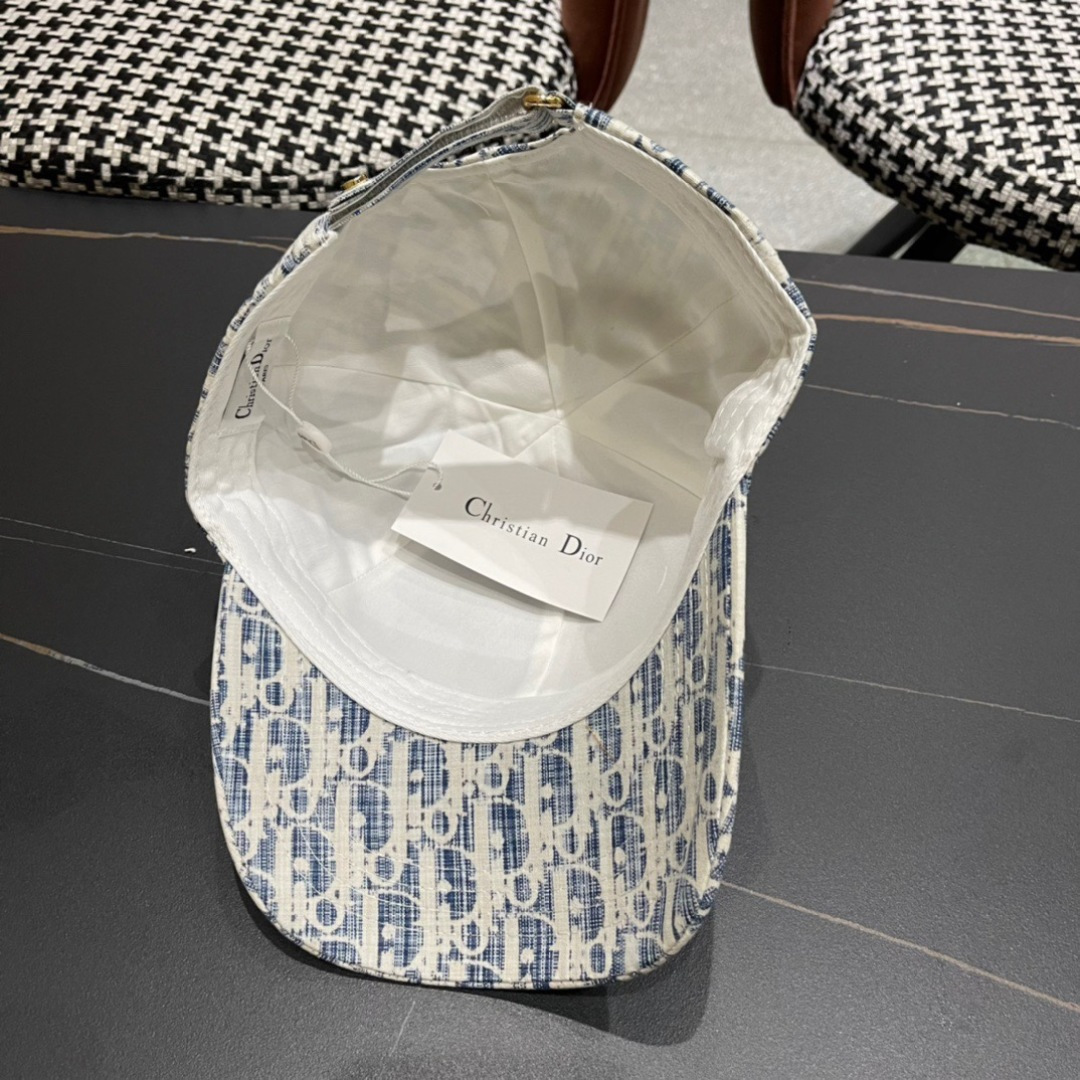 棒球帽   渔夫帽 Dior迪奥，2025早春新款潮流，高端做工！很好搭配！