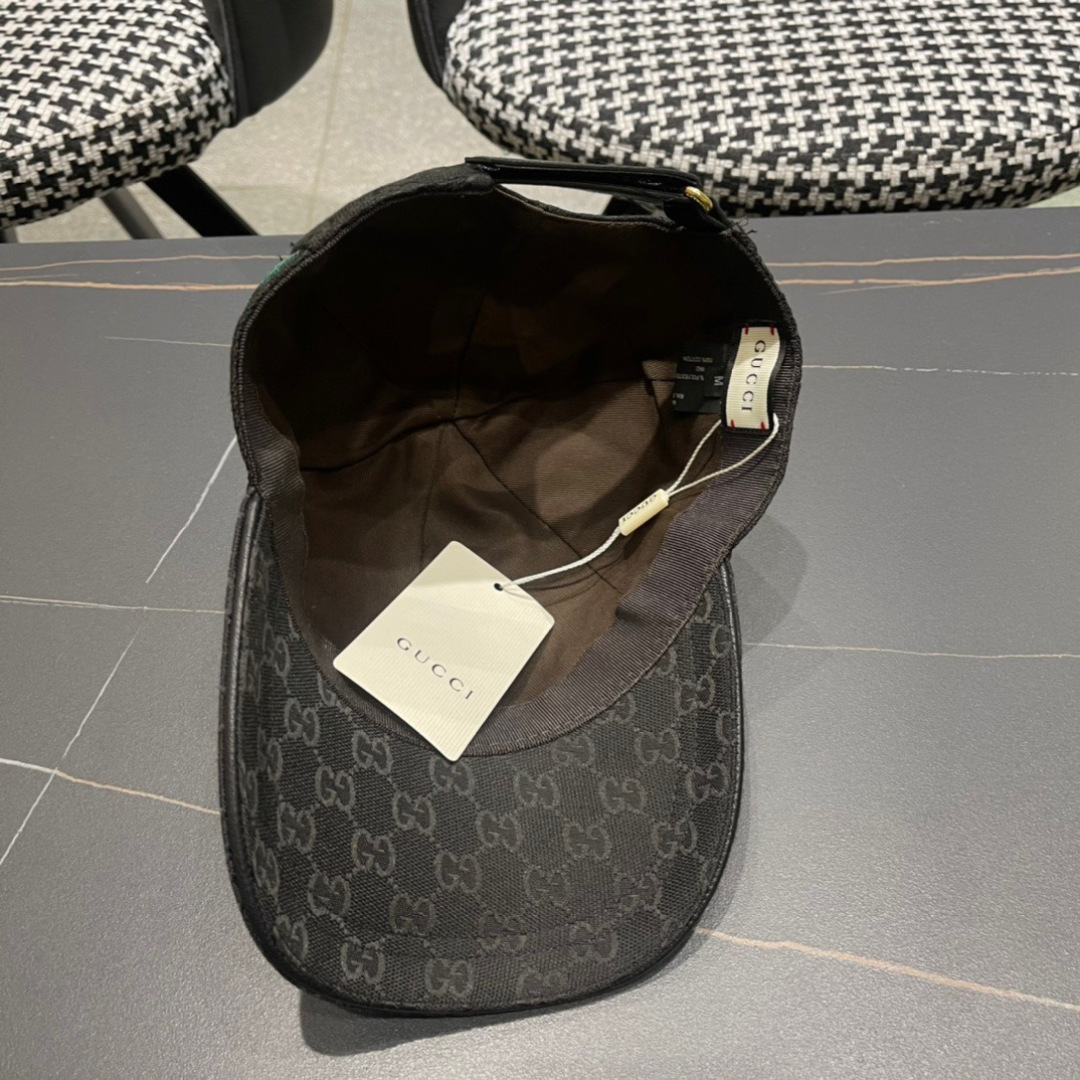 Gucci(古奇)经典原单棒球帽😍专柜11开模订制，最高版本，原版帆布轻盈透气！实物拍摄，四季百搭男女