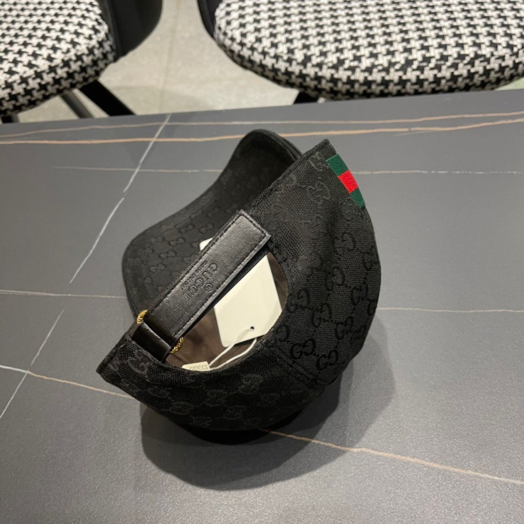  Gucci(古奇)经典原单棒球帽😍专柜11开模订制，最高版本，原版帆布轻盈透气！实物拍摄，四季百搭男女