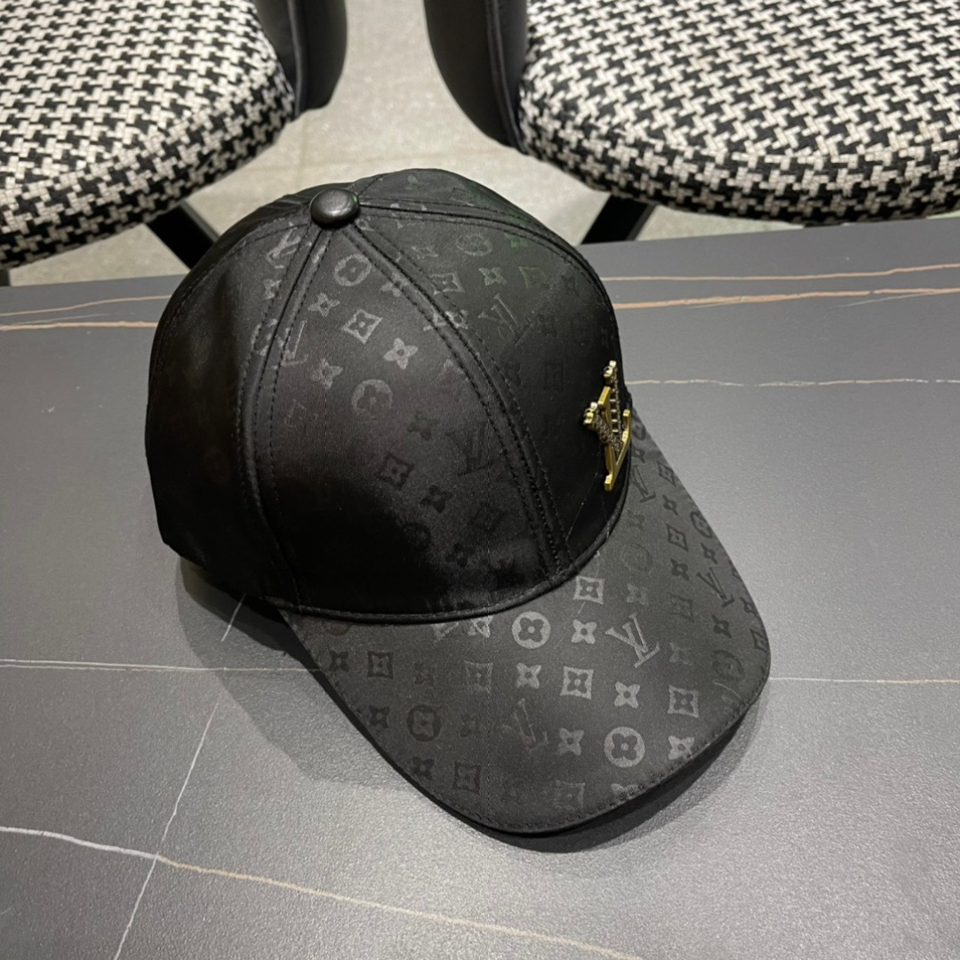 【LV路易威登】2025新款大牌棒球帽，专柜经典款，男女通用

