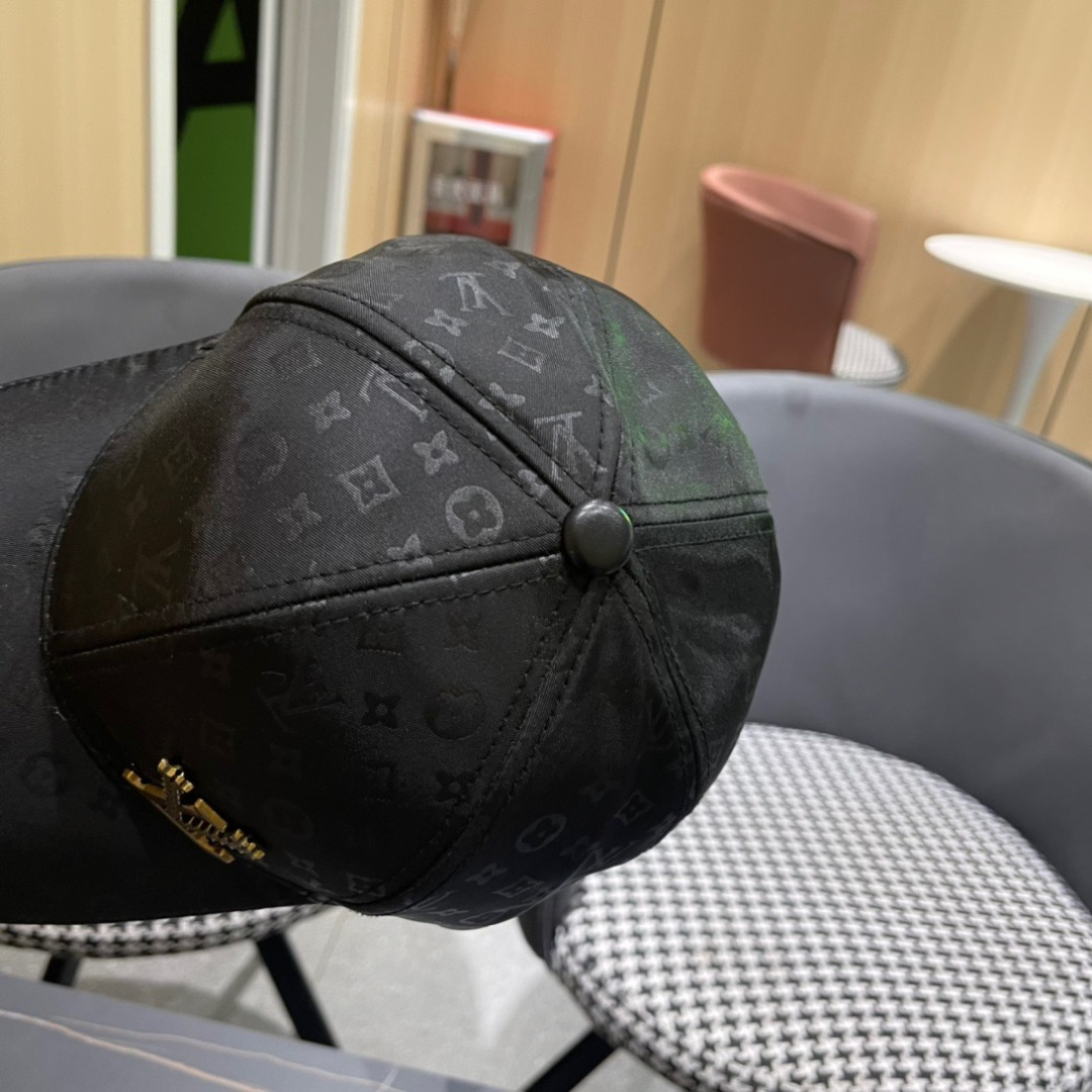 【LV路易威登】2025新款大牌棒球帽，专柜经典款，男女通用

