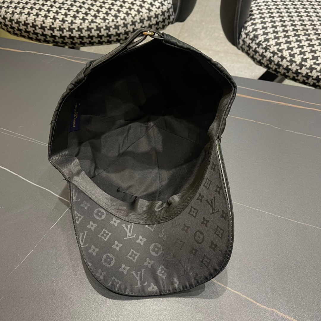 【LV路易威登】2025新款大牌棒球帽，专柜经典款，男女通用

