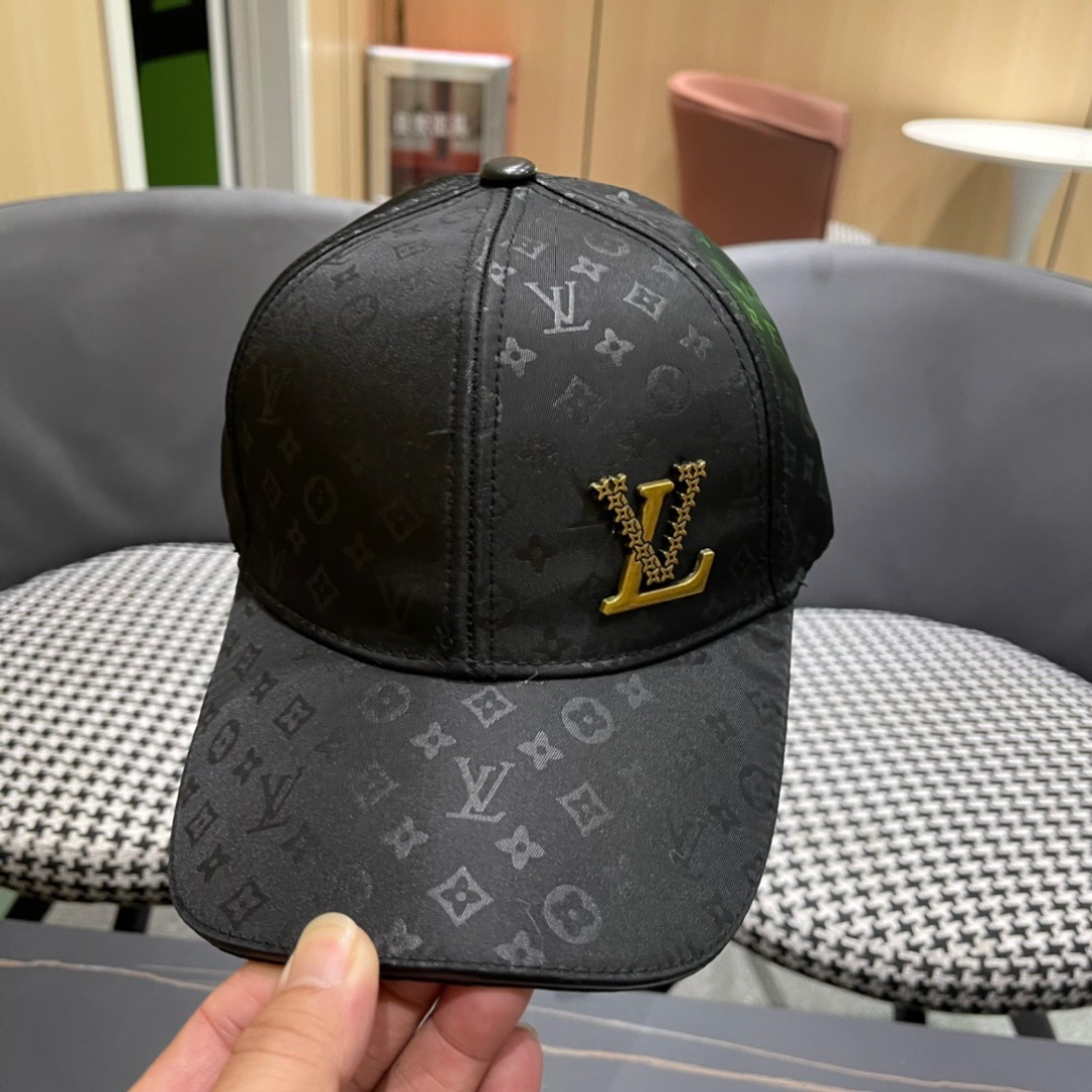 【LV路易威登】2025新款大牌棒球帽，专柜经典款，男女通用

