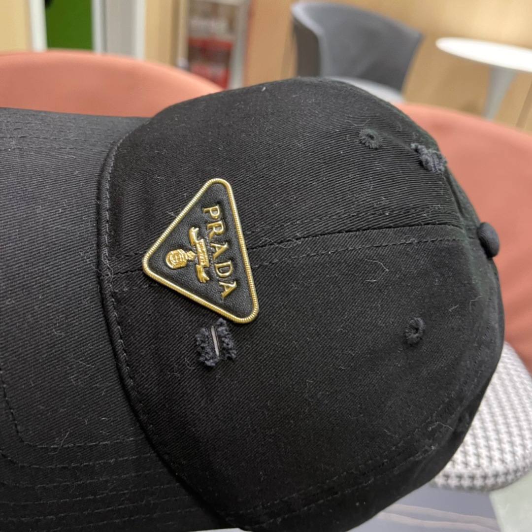 💛【普拉达】春夏2025新款棒球帽，新款出货超好搭配，赶紧入手！
