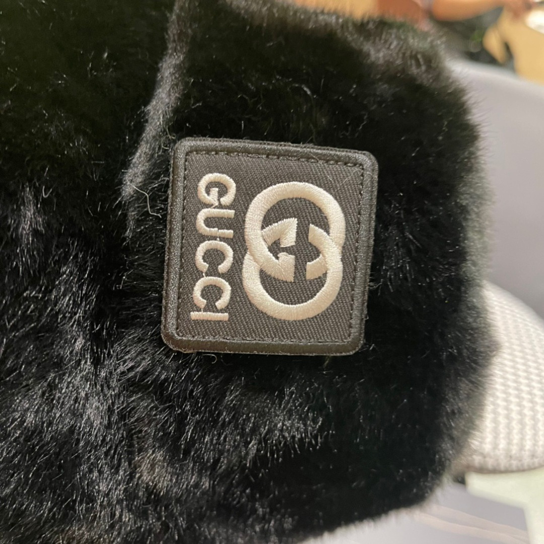 GUCCI古奇 2024秋冬款渔夫帽，毛绒绒的非常舒服 大牌款超好搭配，