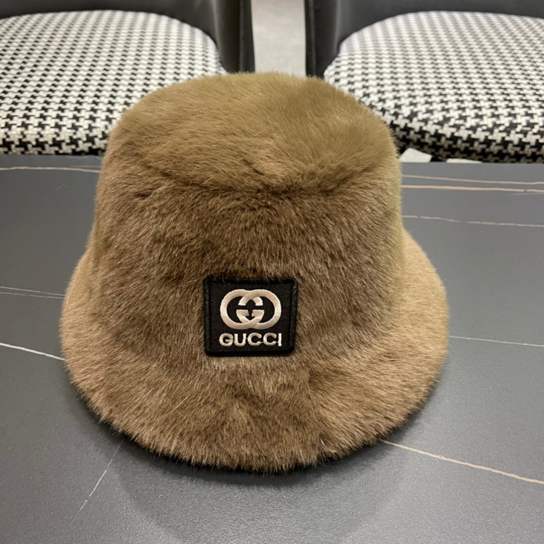 GUCCI古奇 2024秋冬款渔夫帽，毛绒绒的非常舒服 大牌款超好搭配，