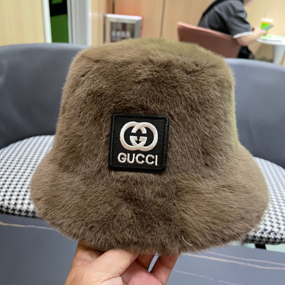 GUCCI古奇 2024秋冬款渔夫帽，毛绒绒的非常舒服 大牌款超好搭配，