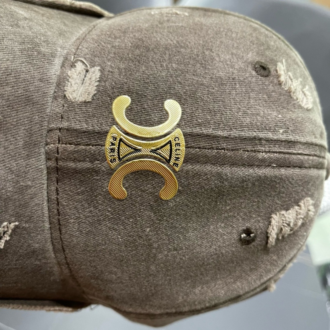 【CELINE赛琳】2025春夏款棒球帽🧢，出街必备超好搭配，赶紧入手！