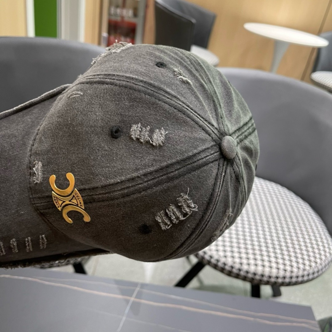 【CELINE赛琳】2025春夏款棒球帽🧢，出街必备超好搭配，赶紧入手！