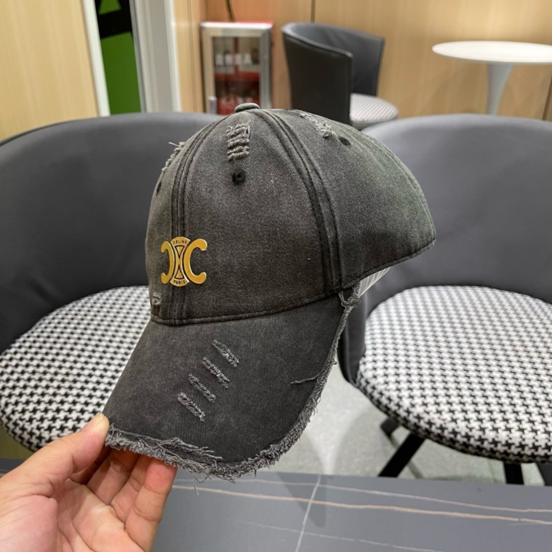 【CELINE赛琳】2025春夏款棒球帽🧢，出街必备超好搭配，赶紧入手！
