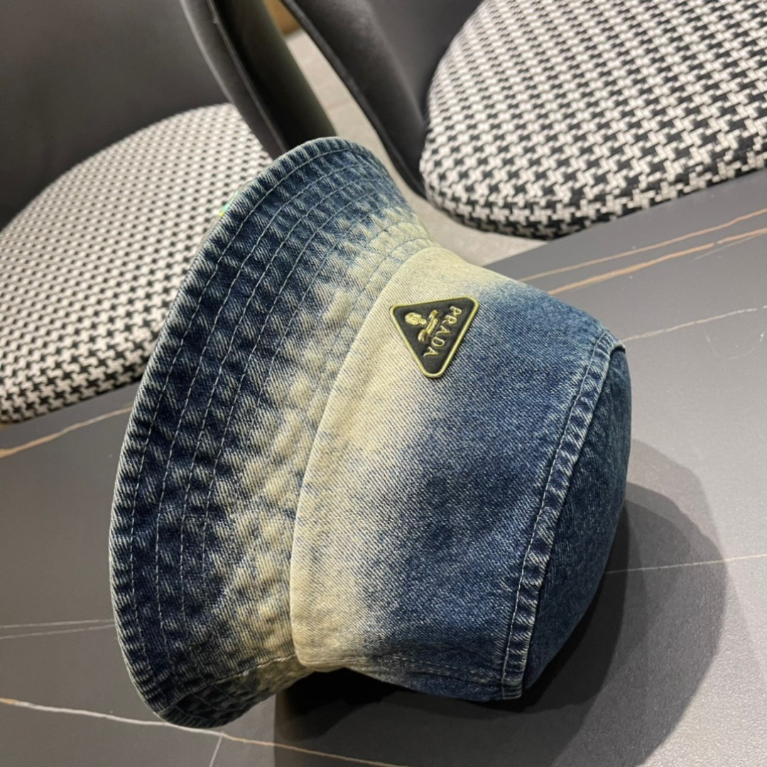  PRADA普拉达牛仔渔夫帽，遮阳防晒帽，头围57cm