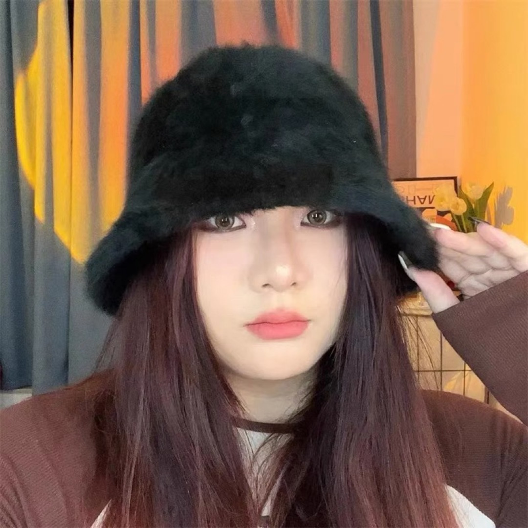 NO:220388,Prada Prada fisherman hat women autumn and winter plush warm all-match bucket hat Korean style casual temperament basin hat trendy hat fisherman hat baseball hat knit hat, hat, prada, prada, espadrilles, hats19860909Prada普拉达渔夫帽女秋冬毛绒保暖百搭水桶帽韩版休闲气质盆帽潮帽子渔夫帽棒球帽针织帽,帽子,prada,prada,espadrilles,hats,hat
