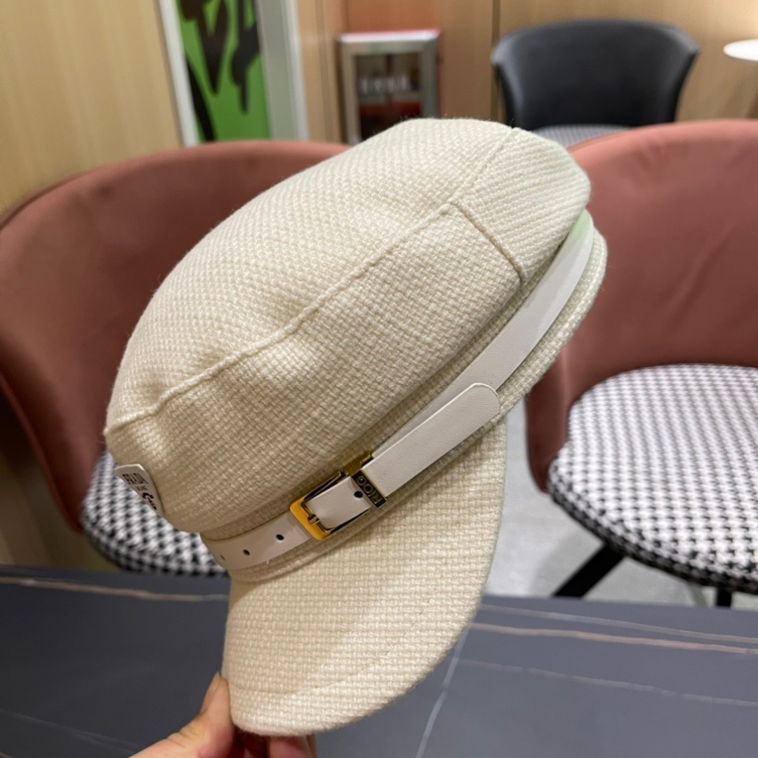 P116 Prada Korea Net, eight horned berets, scrambling a small-faced painter’s hat through the air - 图片 8