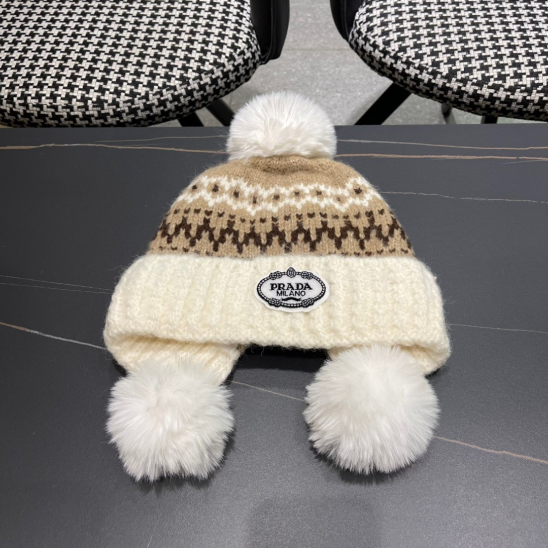  普拉达Prada护耳可爱加绒加厚女可爱保暖针织毛线帽子