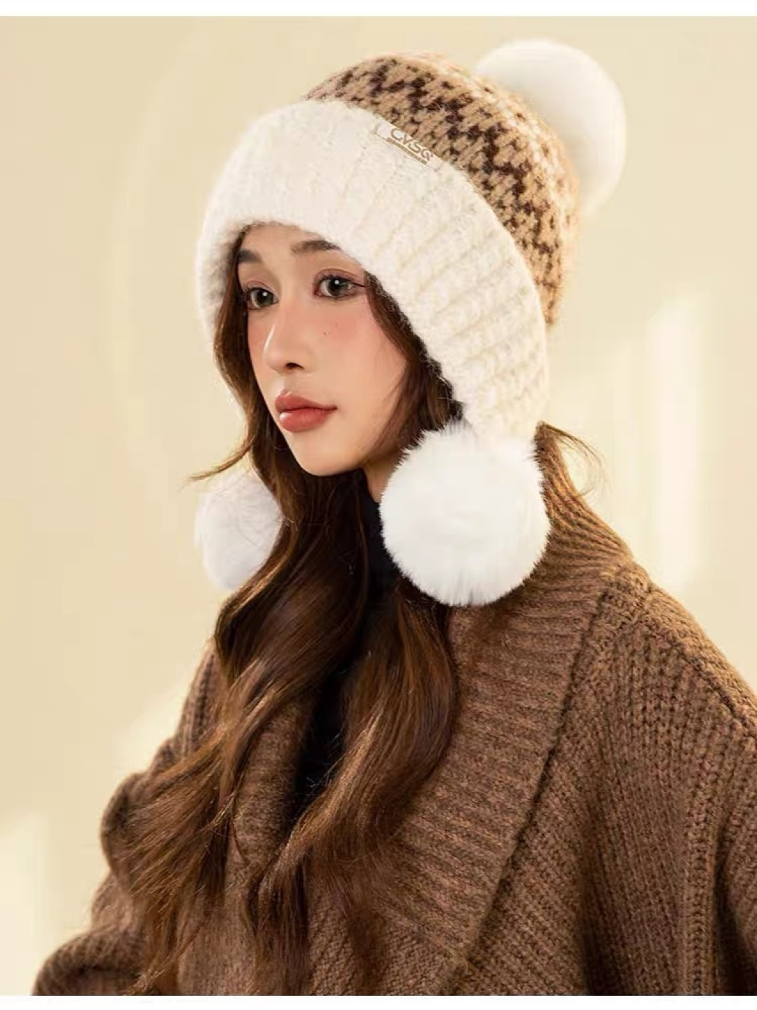  普拉达Prada护耳可爱加绒加厚女可爱保暖针织毛线帽子