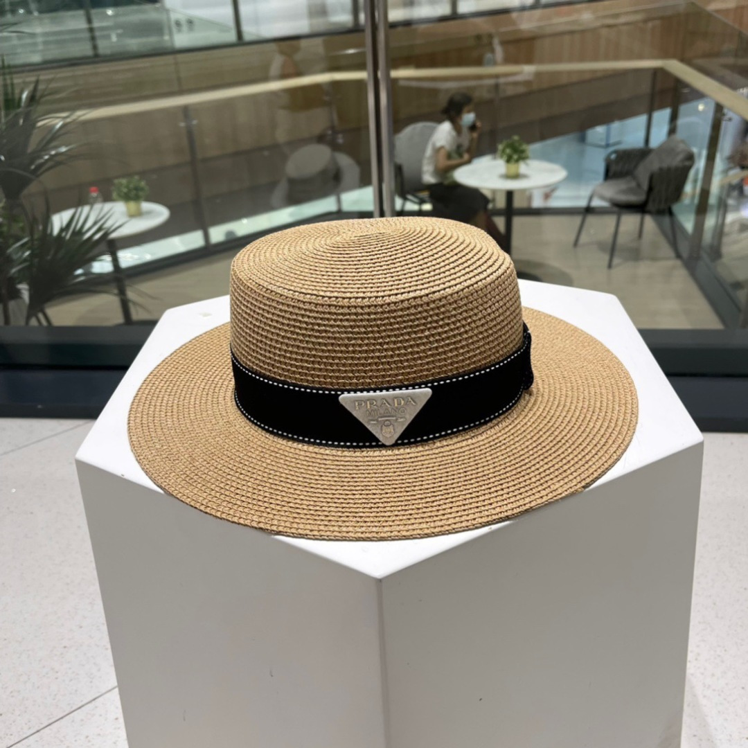 NO:220404,[Prada] New triangle standard flat-top straw woven straw hat, a must-have matching when going out, buy it now!  Hat fisherman hat baseball hat knit hat, hat, prada, prada, espadrilles, espadrilles, hats19860909【Prada普拉达】新款三角标款平顶草编草帽,出街必备超好搭配,赶紧入手！帽子渔夫帽棒球帽针织帽,帽子,prada,prada,espadrilles,espadrilles,hats,hat