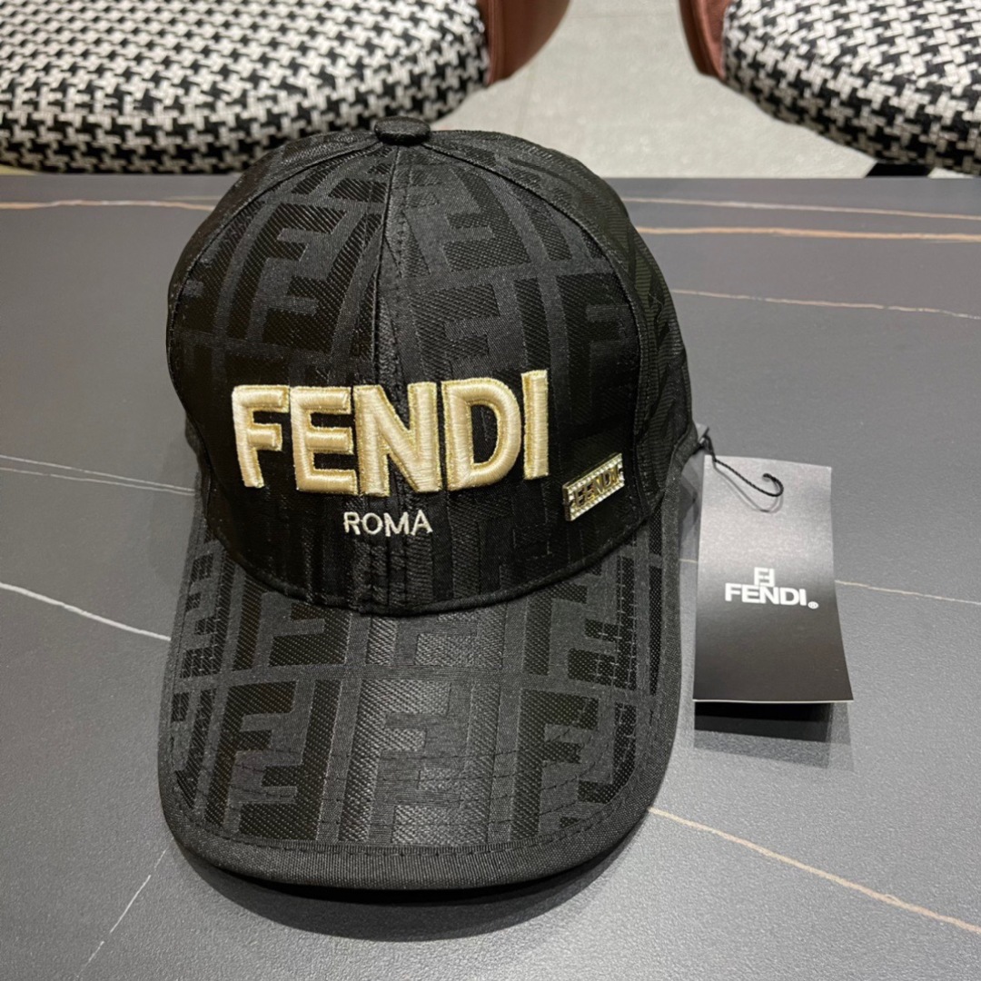  FENDI芬迪，2024新品棒球帽 代购版本！时尚潮流，高端做工！非一般的品质，细节看实拍哦