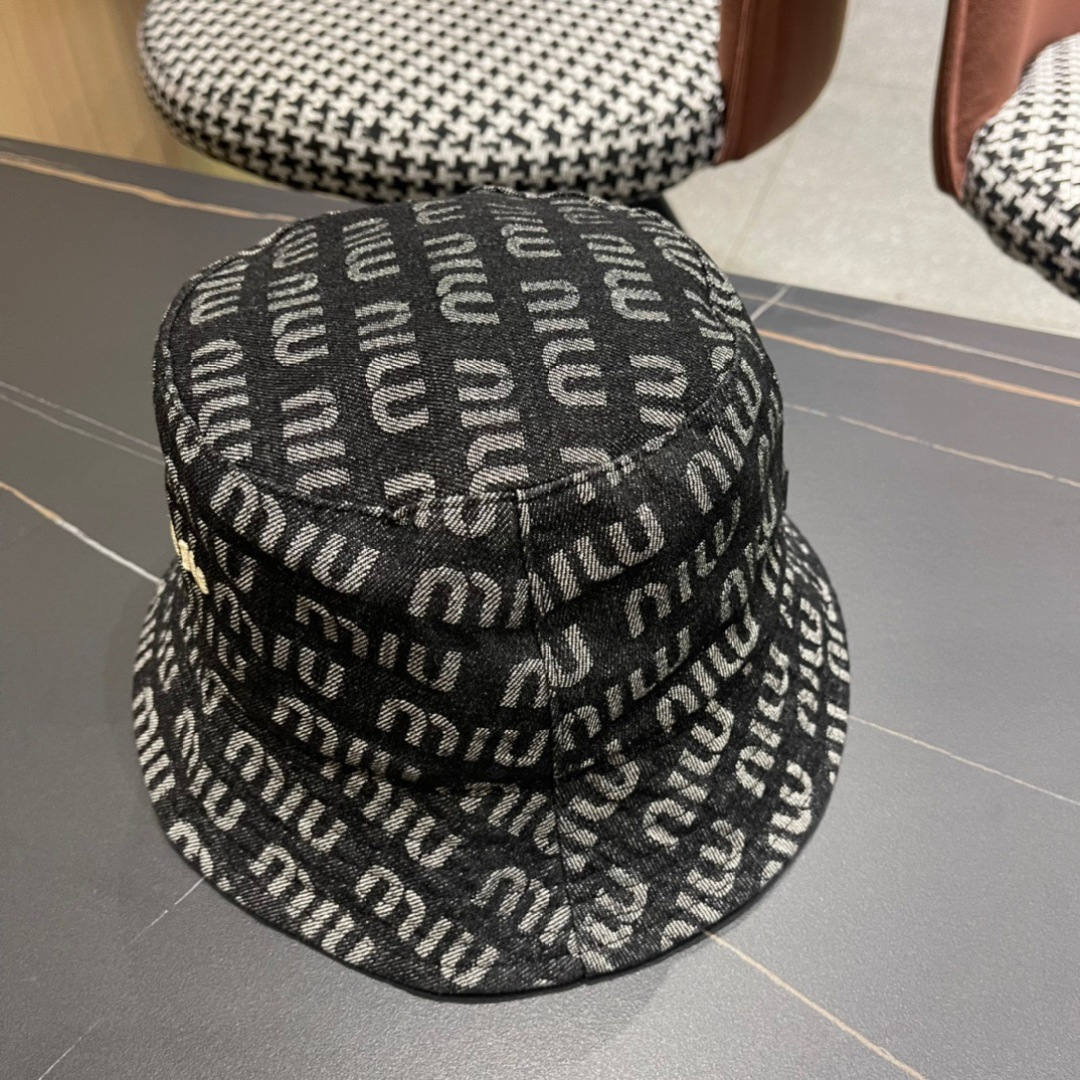  谬谬经典网官新款渔夫帽大牌高级十感足！简约尚时风，男女同款！高质品，尊享品质感！