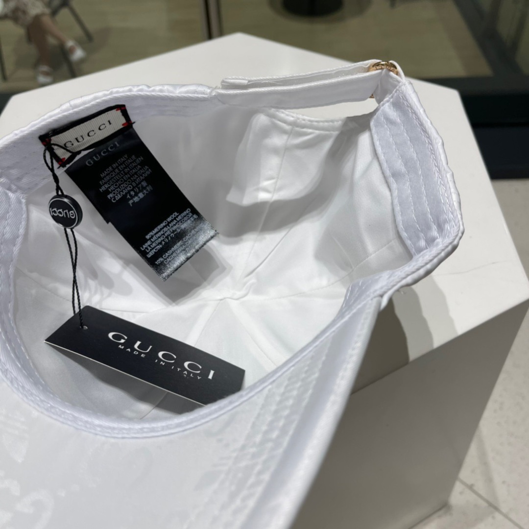  古奇棒球帽♥️GUCCI🧢官网新品，棒球帽，原单品质火爆来袭 。🎩 工艺非常精美 高档大气上档次！低调