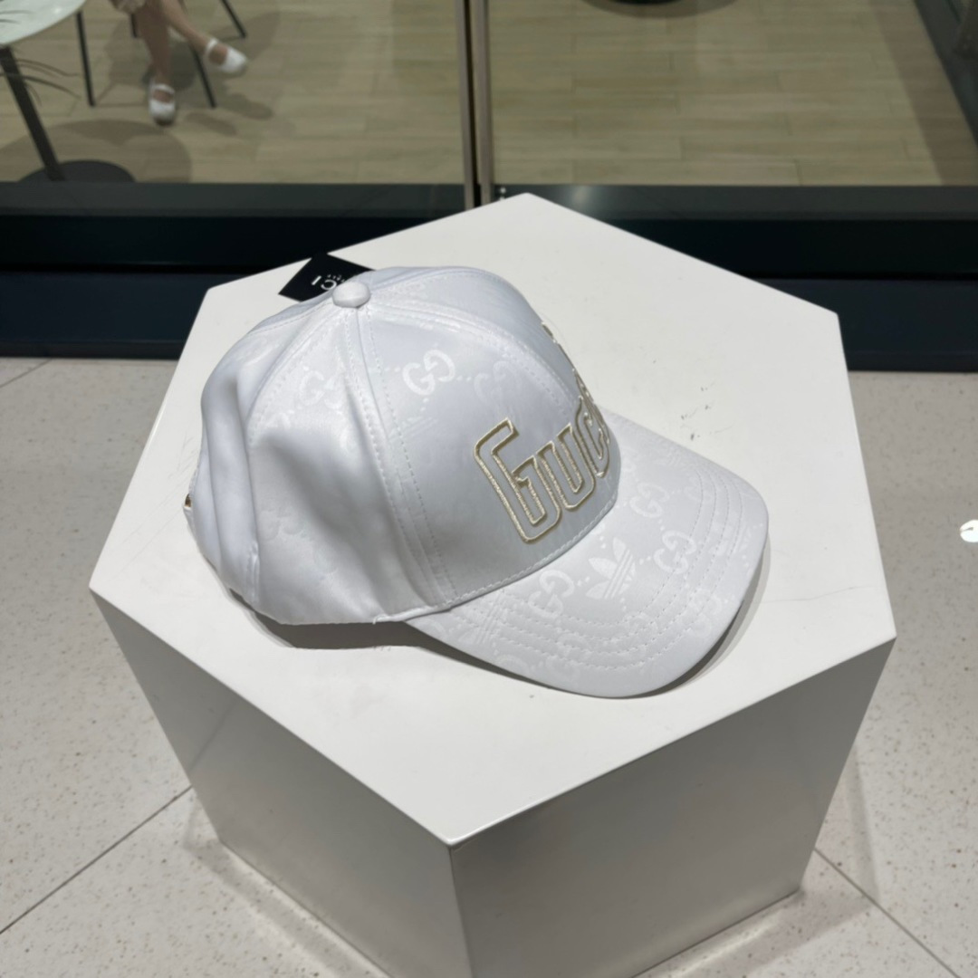  古奇棒球帽♥️GUCCI🧢官网新品，棒球帽，原单品质火爆来袭 。🎩 工艺非常精美 高档大气上档次！低调