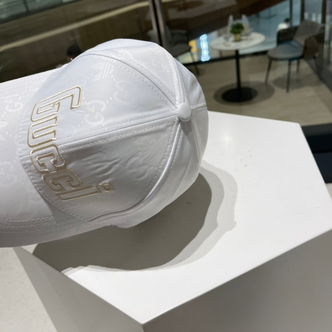  古奇棒球帽♥️GUCCI🧢官网新品，棒球帽，原单品质火爆来袭 。🎩 工艺非常精美 高档大气上档次！低调