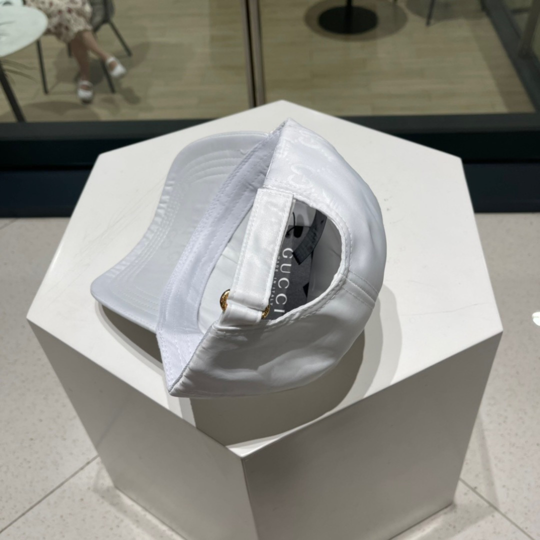  古奇棒球帽♥️GUCCI🧢官网新品，棒球帽，原单品质火爆来袭 。🎩 工艺非常精美 高档大气上档次！低调