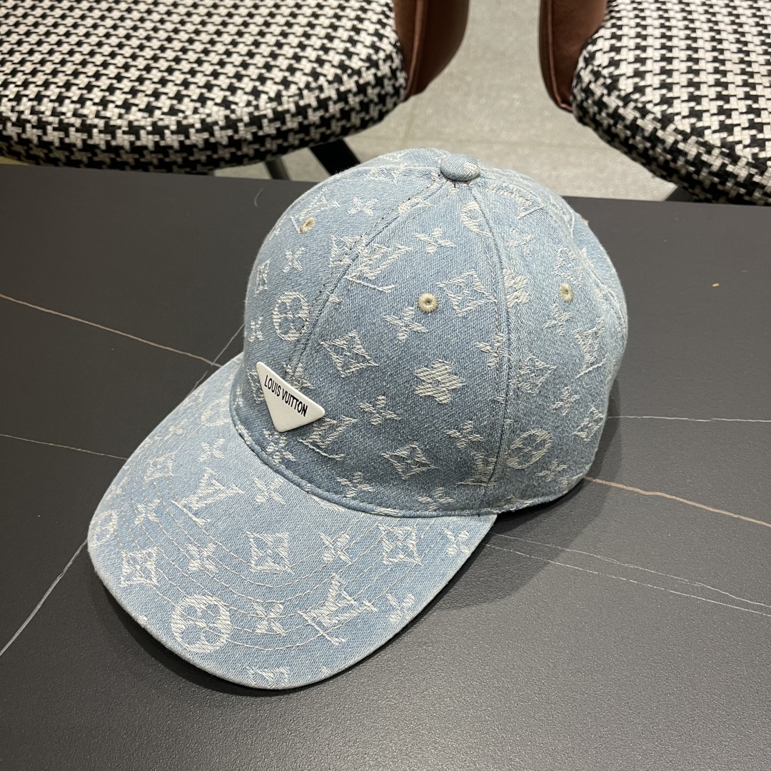  LV路易威登原单棒球帽  专柜热卖轻盈透气。完美版型，对格精准无误，原厂品质，独家实物拍摄，男女适用