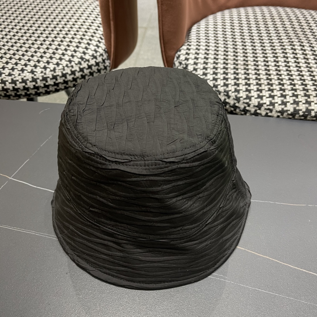  lv路易威登渔夫帽百搭盆帽显脸小防晒遮阳帽水桶帽子

