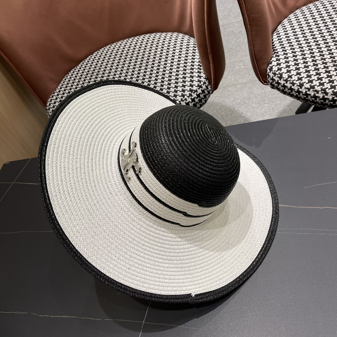 【CELINE赛琳】2025新款大沿草编草帽，出街必备超好搭配，赶紧入手！
